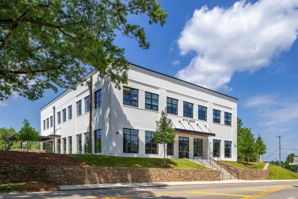 Oconee State Bank Exterior